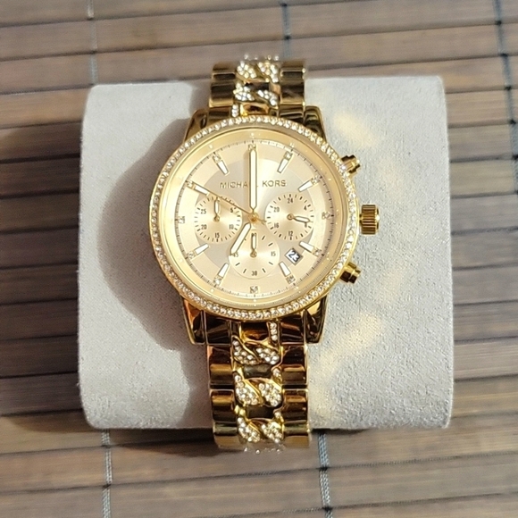 Michael Kors Women's Ritz Gold-Tone Stainless Steel Chain Bracelet Watch - Picture 1 of 6